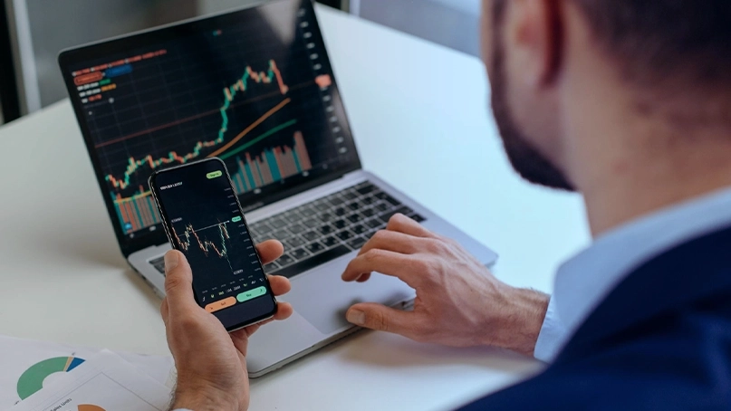 Fincar Elo 22 KI-Handelsdashboard